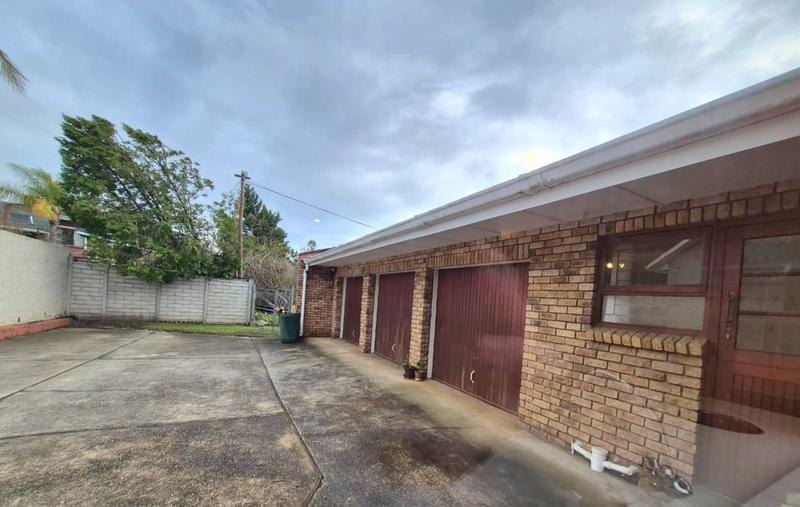 4 Bedroom Property for Sale in Camphersdrift Western Cape